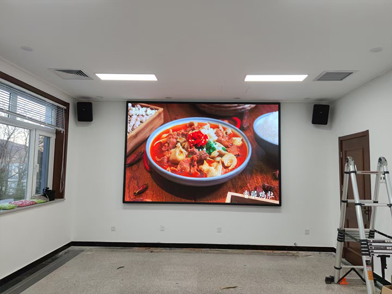 LED小间距显示屏